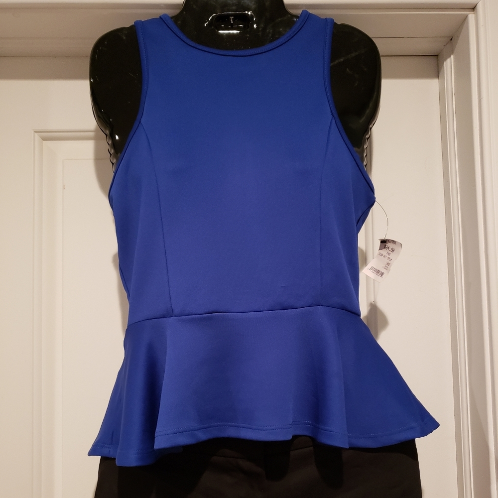 NWT Akira Peplum Top W/Zip Back
